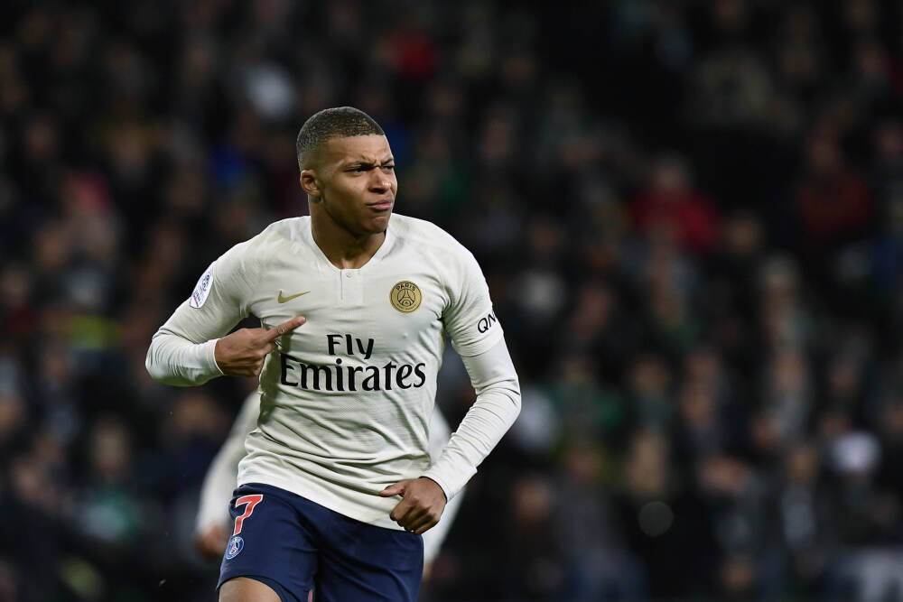 打出了赛季最佳之战！勇士板凳锋线新星竟然扮演了奇兵的作用？